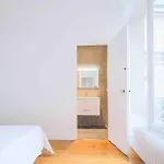 Daire Avenue Des Champs-elysees : Luxe Parisien *